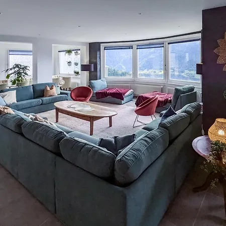 Vermont Hub For Offsites, Retreats & Small Groups Bookings In Alps Bed and Breakfast Leysin