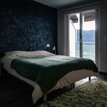 Vermont Hub In Swiss Mountains