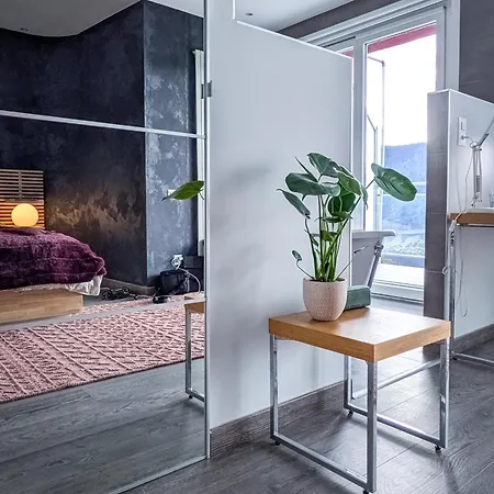 Vermont Hub In Swiss Mountains Bed & Breakfast *