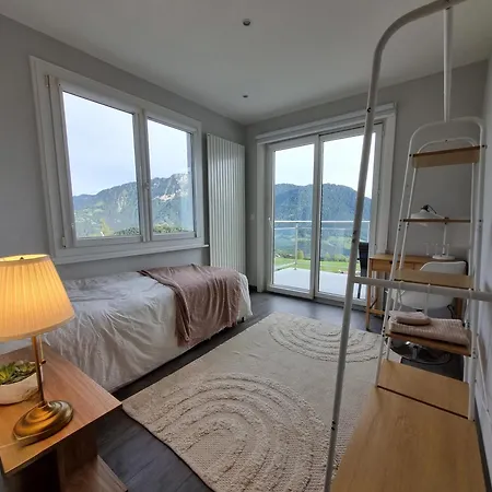Vermont Hub In Swiss Mountains *