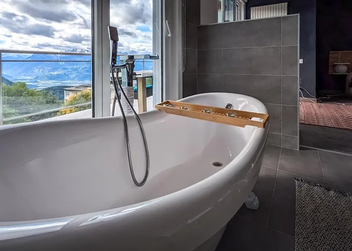 Vermont Hub For Offsites, Retreats & Small Groups Bookings In Alps Bed and Breakfast 3*