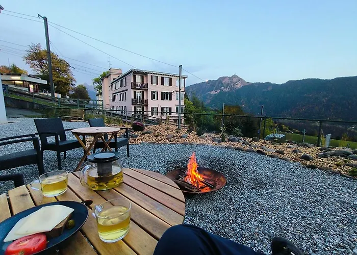 Vermont Hub For Offsites, Retreats & Small Groups Bookings In Alps Bed & Breakfast Leysin