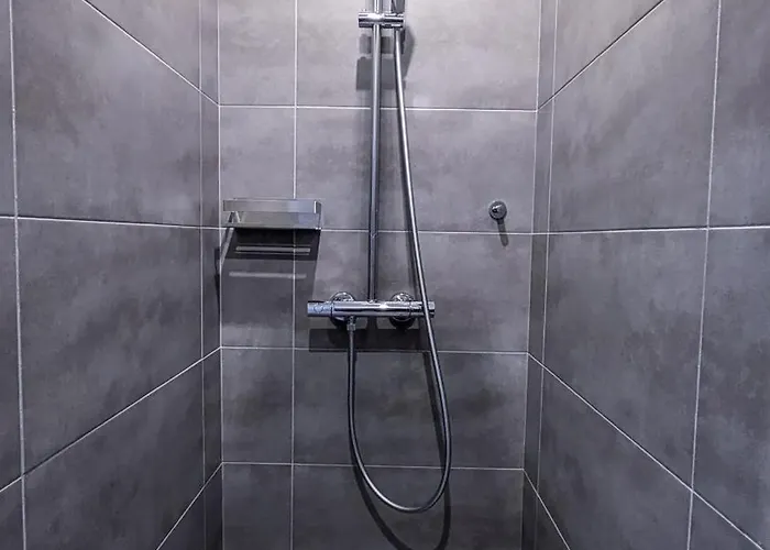 Vermont Hub For Offsites, Retreats & Small Groups Bookings In Alps Bed & Breakfast 3*