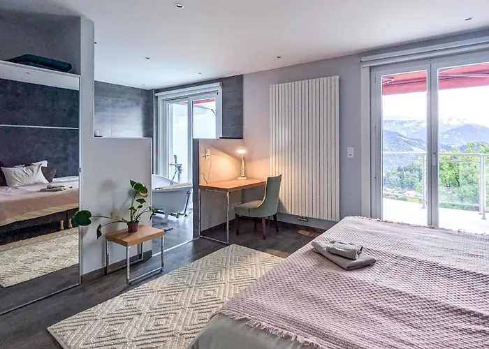 Vermont Hub For Offsites, Retreats & Small Groups Bookings In Alps