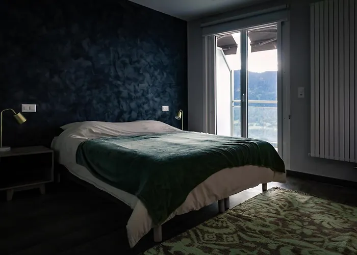 Vermont Hub For Offsites, Retreats & Small Groups Bookings In Alps