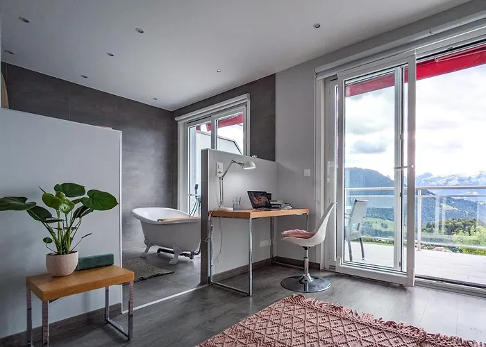 Vermont Hub For Offsites, Retreats & Small Groups Bookings In Alps Bed & Breakfast 3*