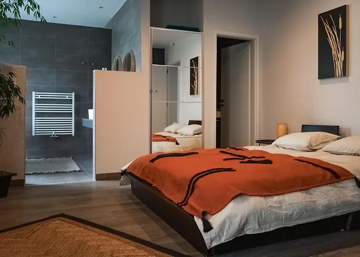 Bed and Breakfast Vermont Hub For Offsites, Retreats & Small Groups Bookings In Alps 3*