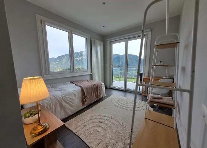 Vermont Hub For Offsites, Retreats & Small Groups Bookings In Alps 3*