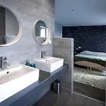Oda ve Kahvaltı Vermont Hub For Offsites, Retreats & Small Groups Bookings In Alps