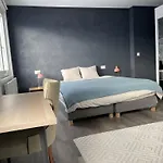 Vermont Hub For Offsites, Retreats & Small Groups Bookings In Alps Couette-café 3*