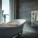 Vermont Hub For Offsites, Retreats & Small Groups Bookings In Alps 3*